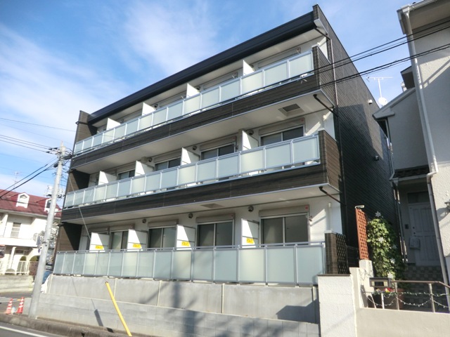 建物外観　☆鉄骨造３階建てマンション！外観です。☆