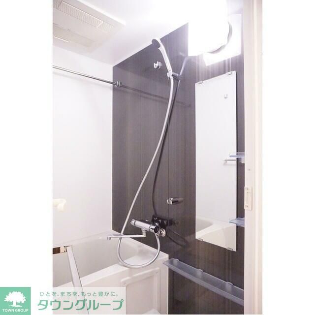 バス・シャワールーム　※別部屋参考写真