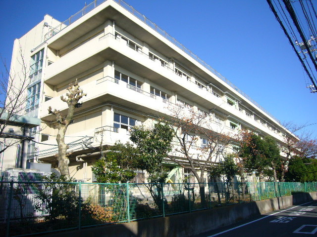 小学校　新井小学校（小学校）まで300m