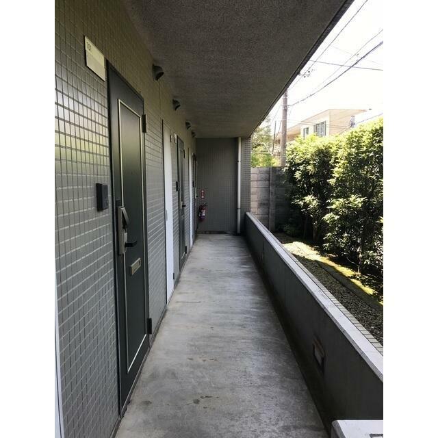 エントランス　【廊下】2019.5.25撮影