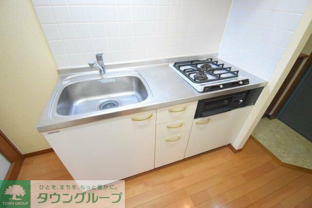 キッチン　※別部屋参考写真