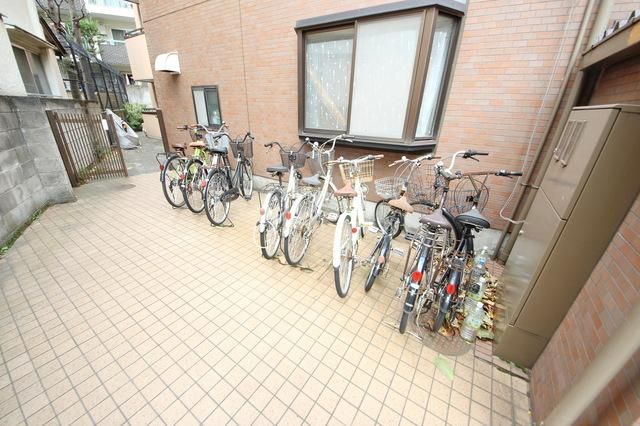 駐車場　★駐輪場★