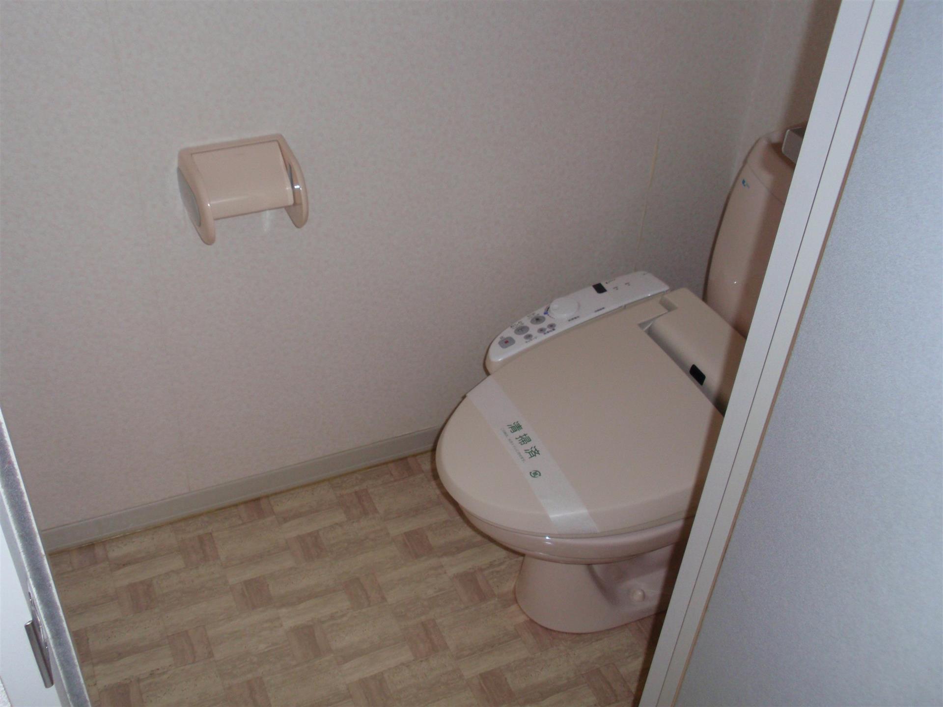バス・シャワールーム　トイレウオッシュレットあり