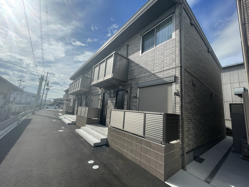 ハイムレトア飾東B棟の外観写真