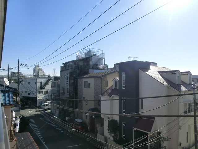 眺望　三階バルコニーからの景色です。