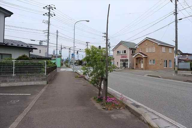 その他　前面道路（その他）まで0m