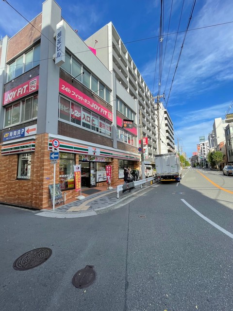 コンビニ　セブンイレブン大阪鷺洲3丁目店（コンビニ）まで320m