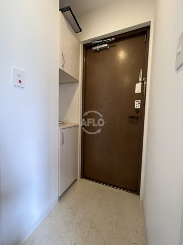 玄関　CASA内本町(カサウチホンマチ)　玄関