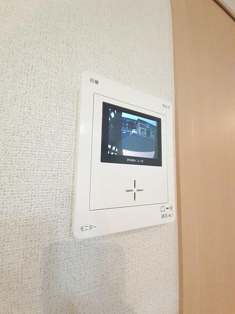 セキュリティ　モニター付きインターホン