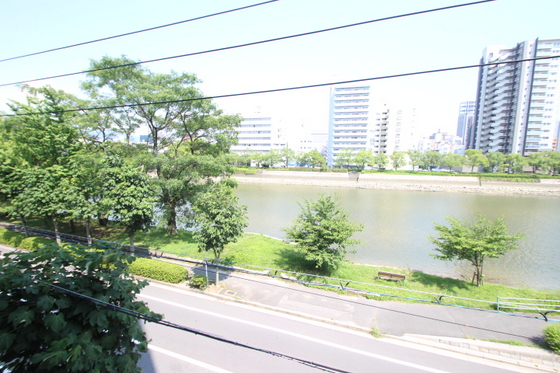 眺望　※他号室の写真です。