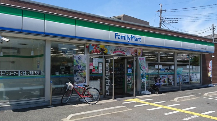 コンビニ　ファミリーマート 新座東北一丁目店（コンビニ）まで150m