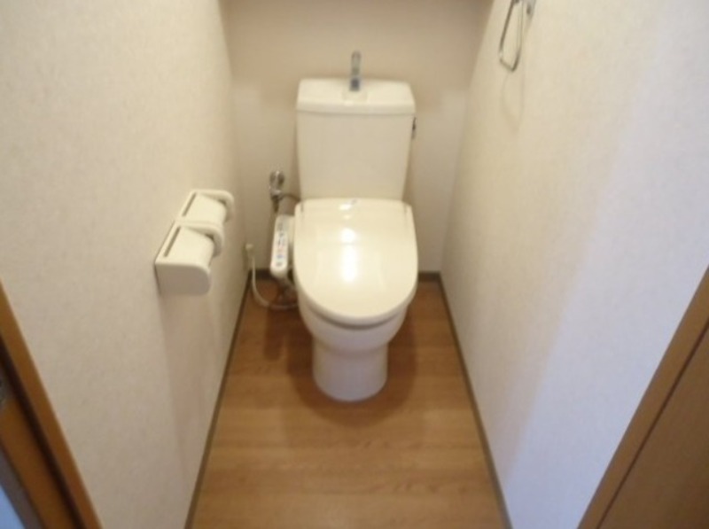 トイレ　図面と現状に相違がある場合には現状を優先