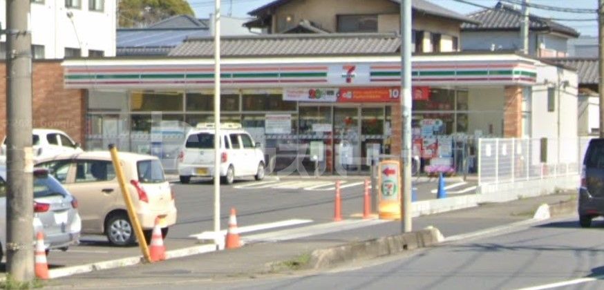 コンビニ　セブンイレブンさいたま深作2丁目店（コンビニ）まで330m