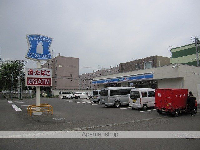コンビニ　ローソン（コンビニ）まで50m