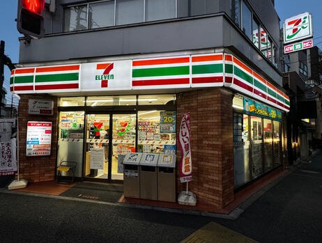 コンビニ　セブンイレブン新宿上落合1丁目店（コンビニ）まで193m