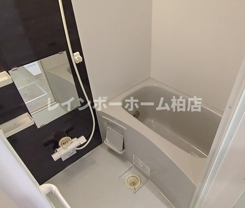 バス・シャワールーム　※同施工参考写真。