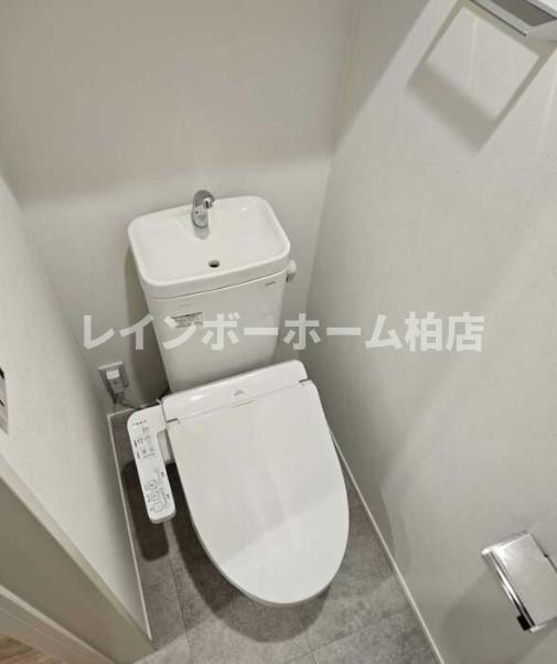 トイレ　※同施工参考写真。
