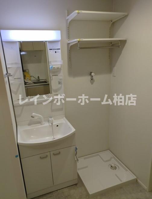 洗面設備　※同施工参考写真。