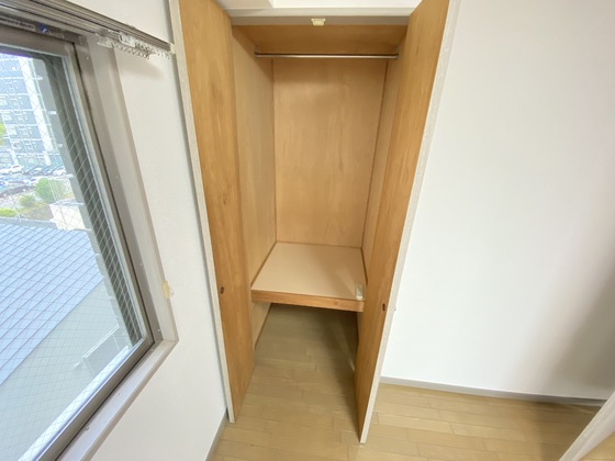 収納　※別号室の写真です。