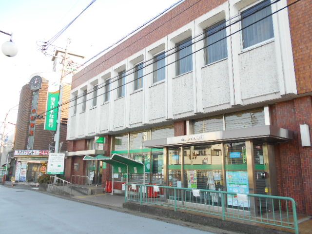 銀行　埼玉りそな銀行 庄和支店（銀行）まで814m