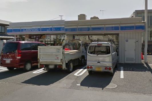 コンビニ　ローソン茅ヶ崎東海岸南店（コンビニ）まで806m