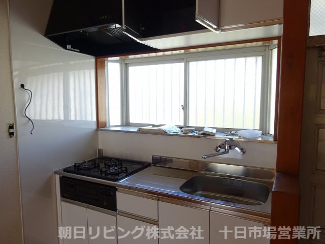 キッチン　同間取り違うお部屋
