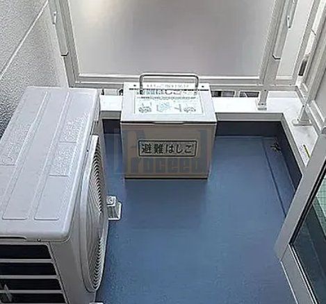 バルコニー　うれしいバルコニー付き！