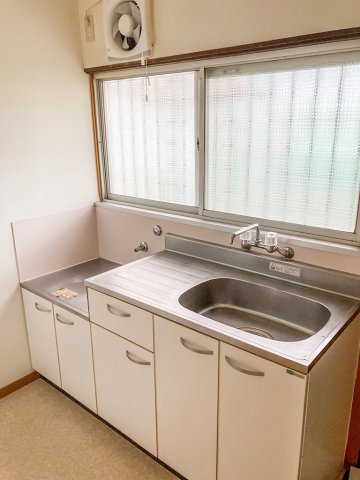 キッチン　2口ガスコンロ設置可能