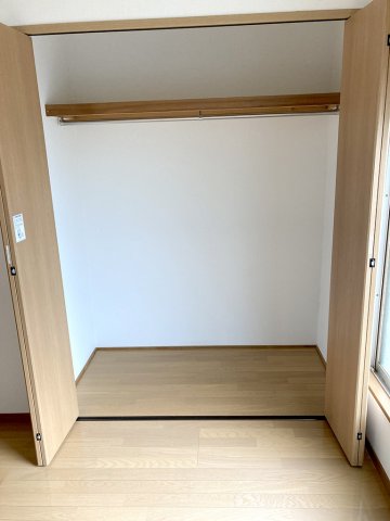 収納　クローゼット