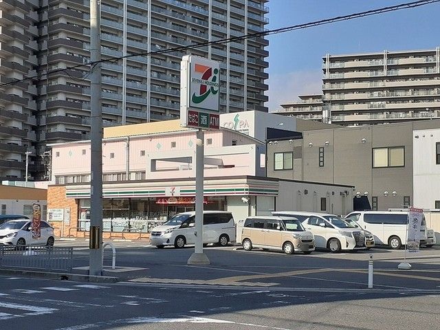 コンビニ　セブンイレブン堺鳳南町店（コンビニ）まで600m