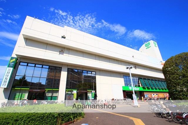 スーパー　サミットストア柳瀬川駅前店（スーパー）まで1700m