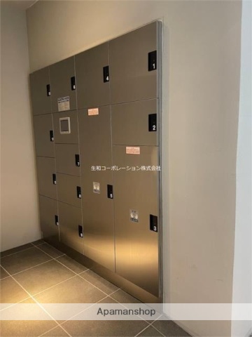 ロビー