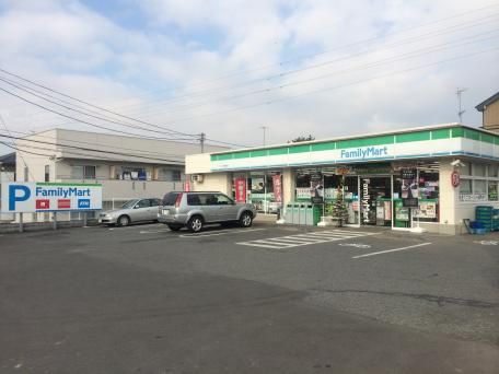 コンビニ　ファミリーマートさいたま指扇店（コンビニ）まで763m