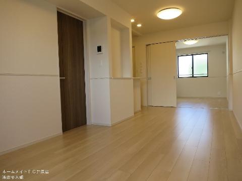 居室・リビング　LDK～洋室(6.1帖）