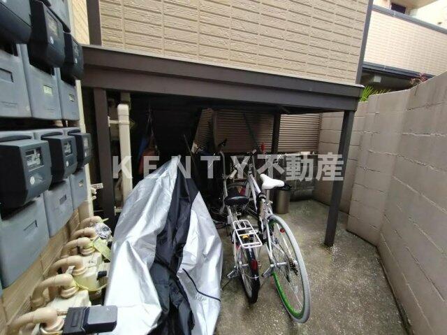 エントランス　毎日通るエントランスはこのようになっています