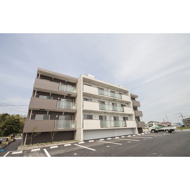 建物外観　館名：ハートフルマンション桃李