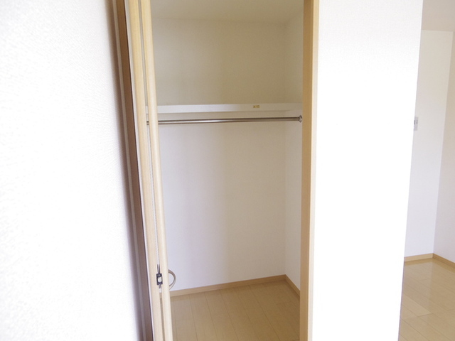 収納　ウォークインクローゼット