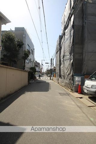 その他　前面道路（その他）まで0m