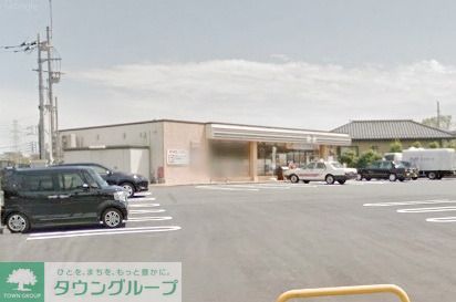 コンビニ　セブンイレブン（コンビニ）まで447m