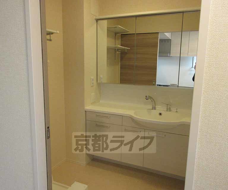洗面設備　憧れの大きさ