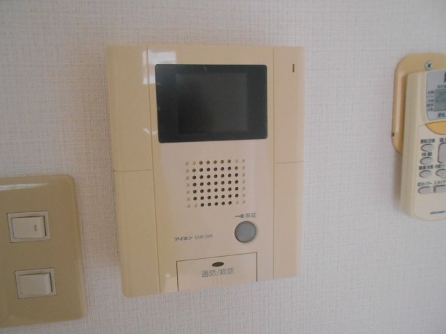セキュリティ　モニター付きオートロックで防犯面も安心です！