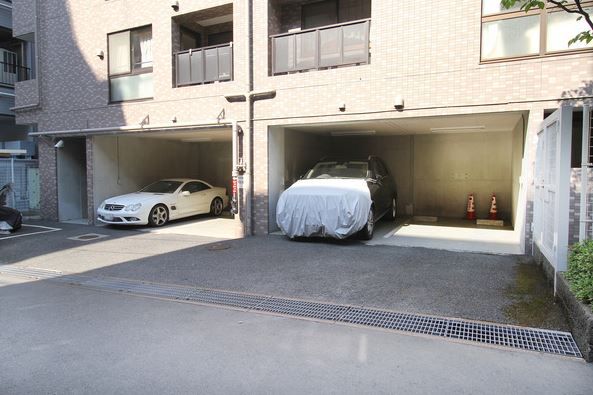 駐車場　空区画などお問い合わせください