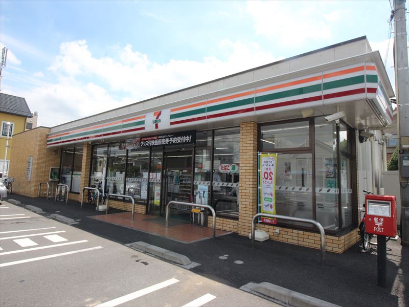 コンビニ　セブンイレブン 茨城守谷松ヶ丘店（コンビニ）まで706m