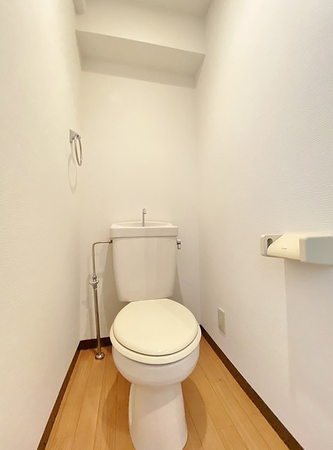 トイレ　風呂トイレ別