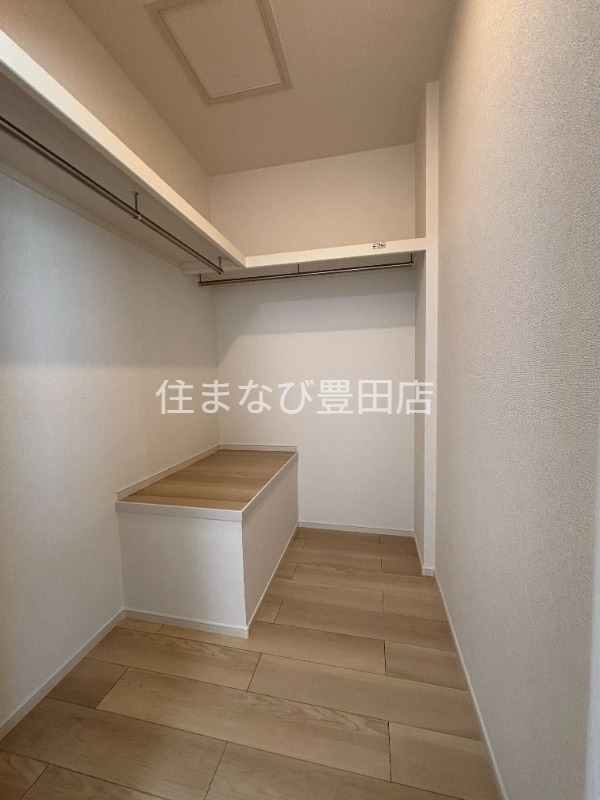 収納　反転・同型タイプ
