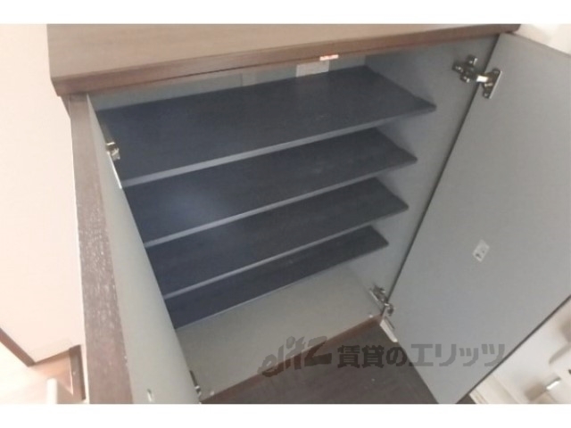 収納　下駄箱