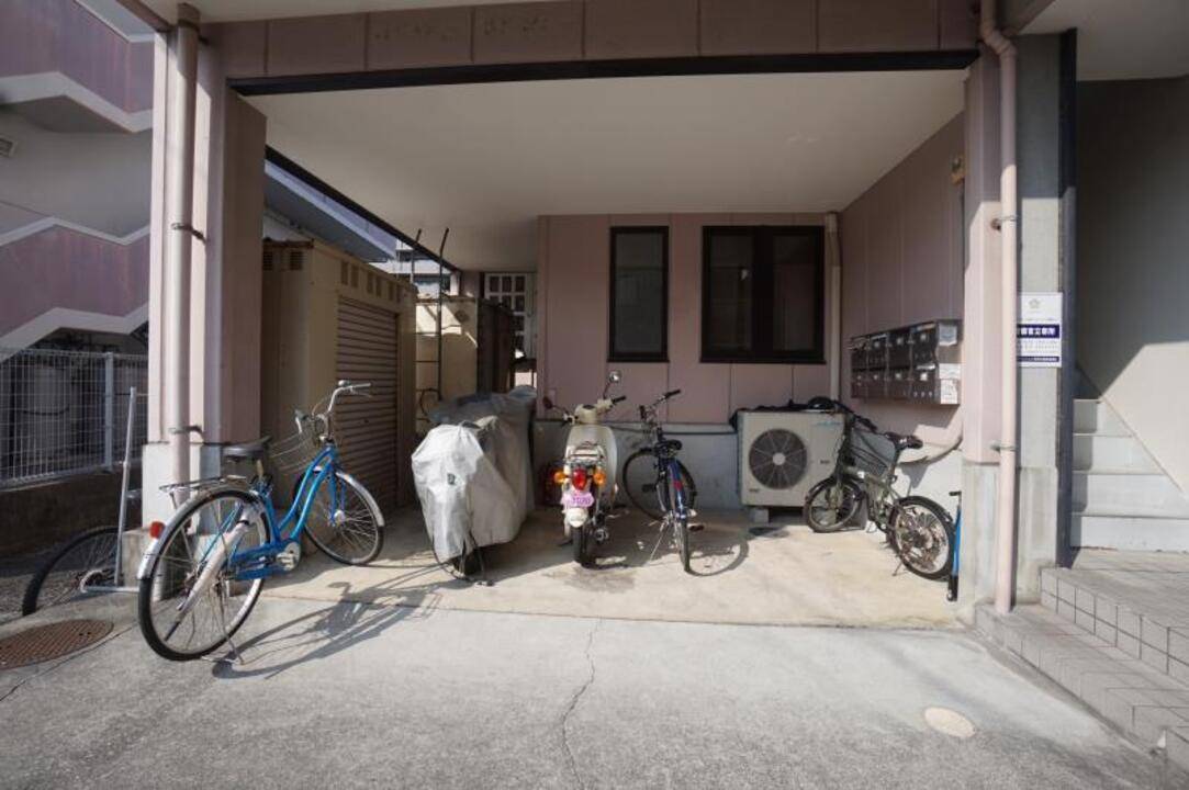 その他共有部分　駐輪場