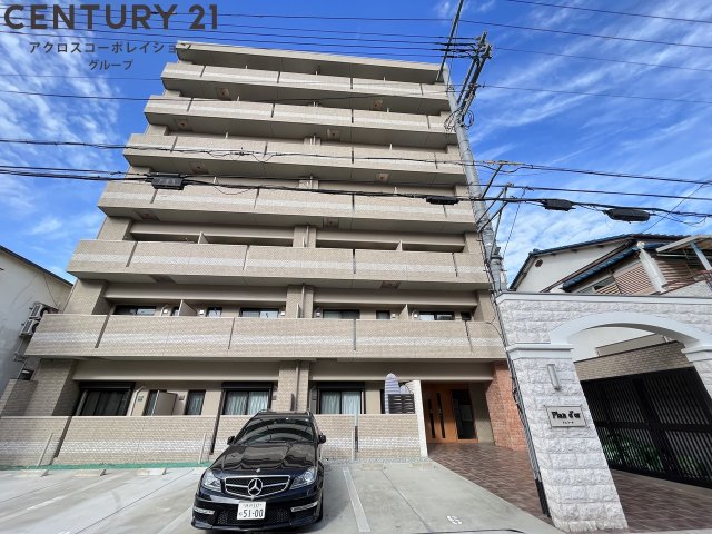 建物外観　オートロック・防犯カメラ付きで安心です！