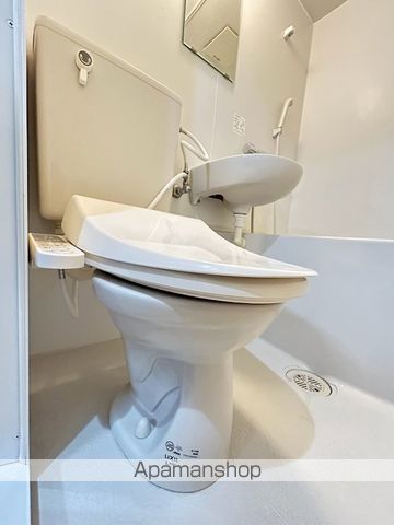 マートルコート町のトイレ写真