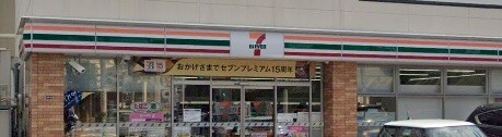 コンビニ　セブンイレブン横浜港南台４丁目店（コンビニ）まで785m